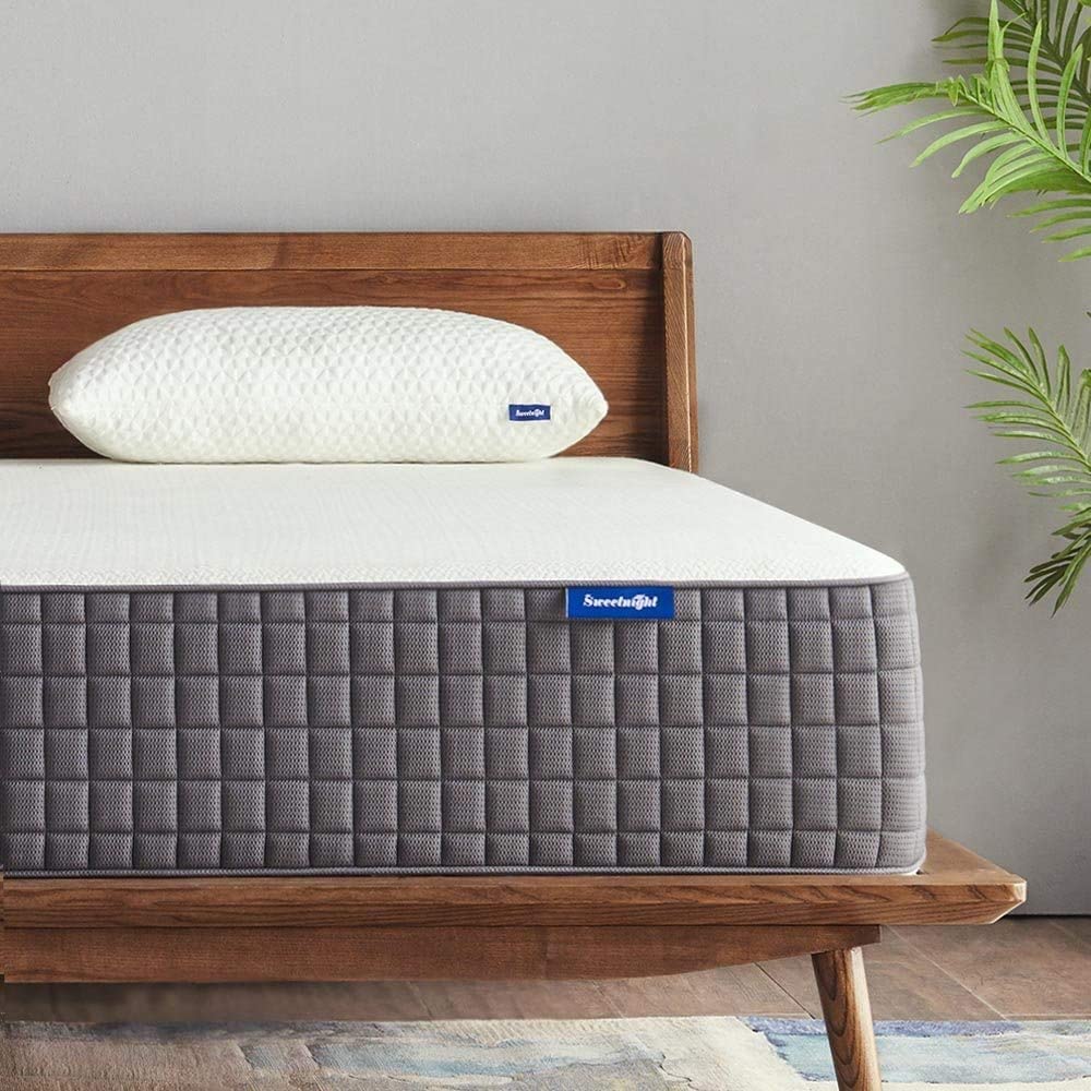 5 Best Avocado Green Mattresses Reviews & Buyer's Guide